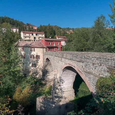 La Casa Sul Ponte Villa Mercatello sul Metauro Exterior photo