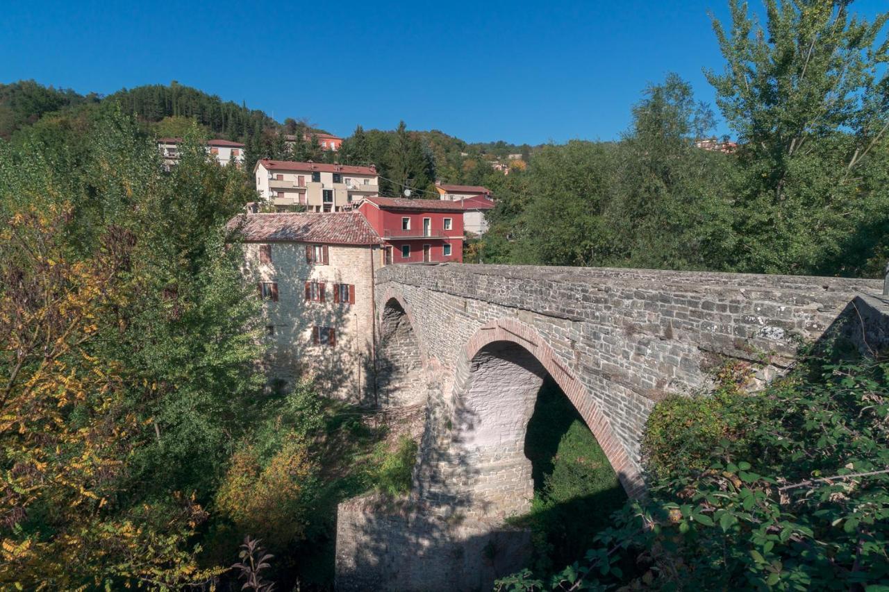 La Casa Sul Ponte Villa Mercatello sul Metauro Exterior photo